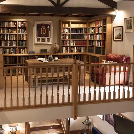 Hill Farm 14 * Bainbridge